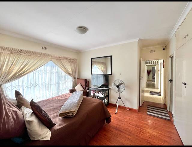 4 BEDROOM HOUSE FOR SALE IN RIDGEWAY